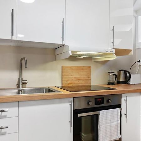 New! Modern City Apt: Central W/ Private Entrence Bergen Ngoại thất bức ảnh